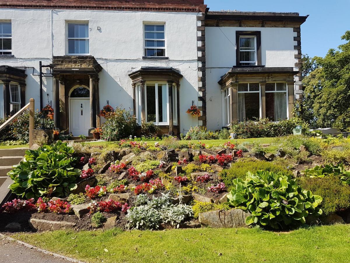 Heath House Dewsbury Exterior foto