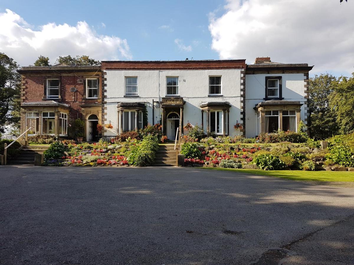 Heath House Dewsbury Exterior foto
